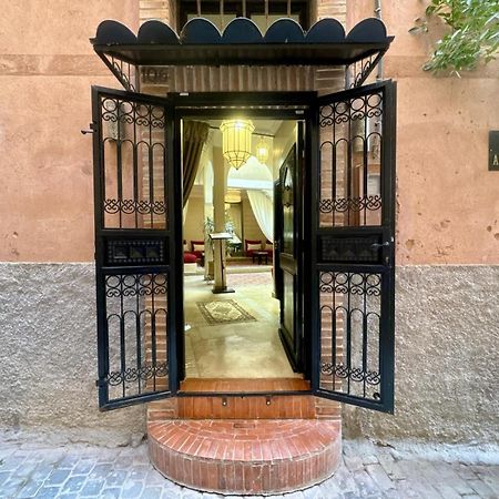 Riad Art De Vivre Avec Jacuzzi Marrakesh Exteriör bild