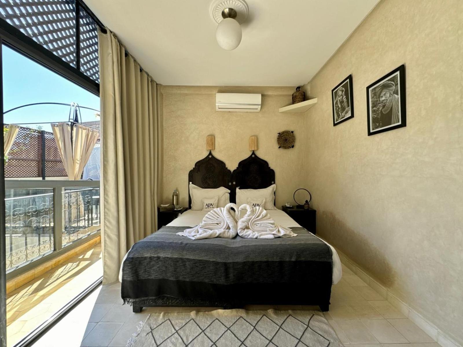 Riad Art De Vivre Avec Jacuzzi Marrakesh Exteriör bild