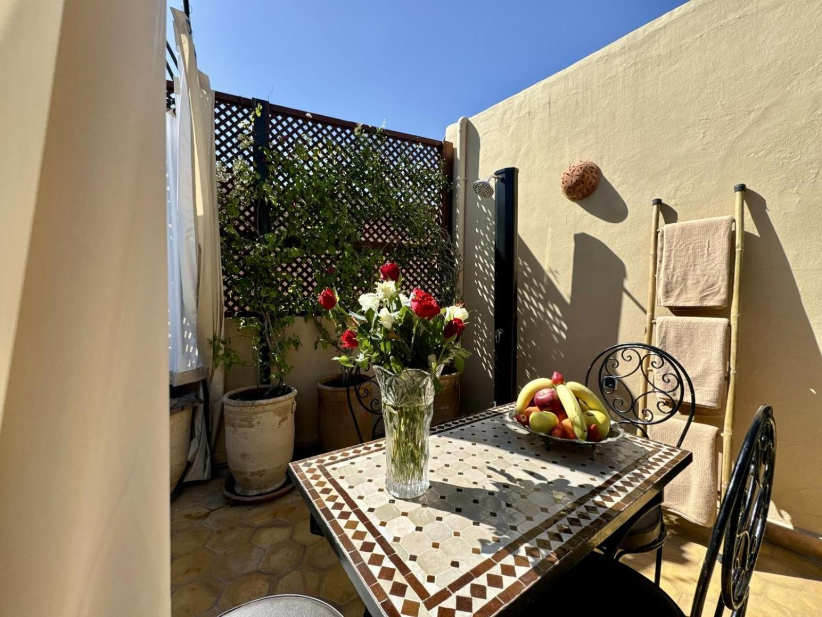 Riad Art De Vivre Avec Jacuzzi Marrakesh Exteriör bild