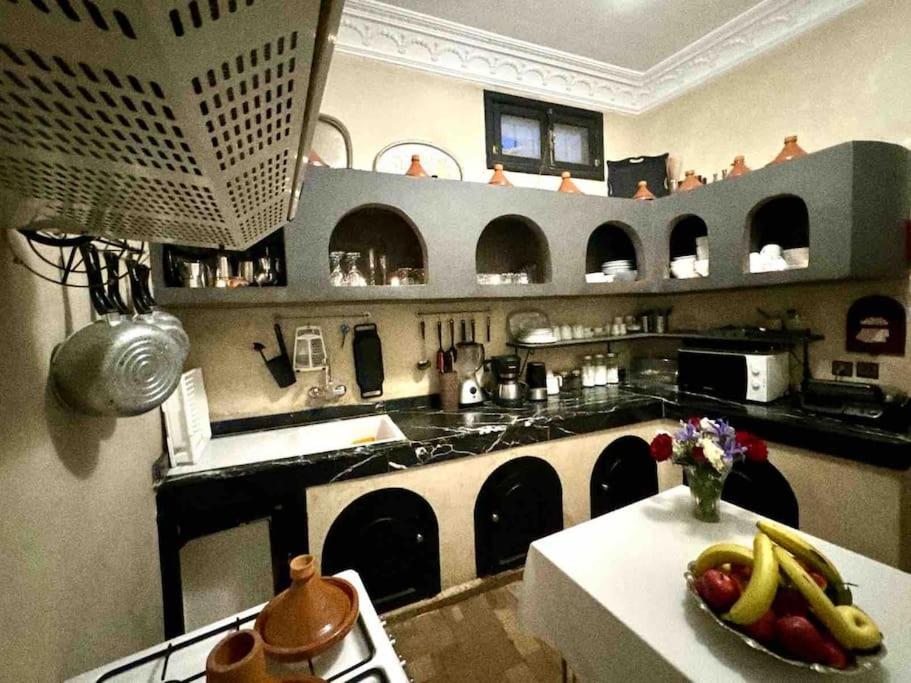 Riad Art De Vivre Avec Jacuzzi Marrakesh Exteriör bild