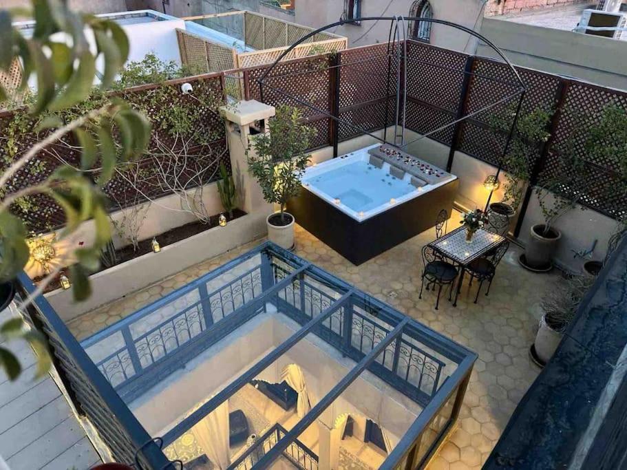 Riad Art De Vivre Avec Jacuzzi Marrakesh Exteriör bild